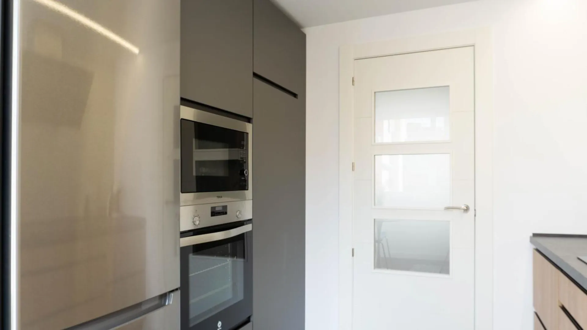Luxury Apartment Τορρεμολίνος